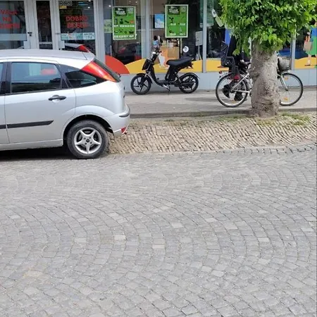 Hotel na wodzie Splavtisa-titel *